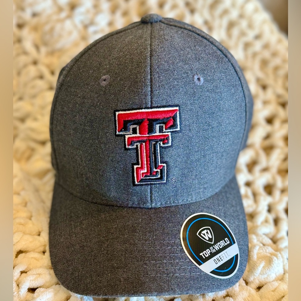 NWOT Texas Tech Onefit (flexfit) cap from Top of the World